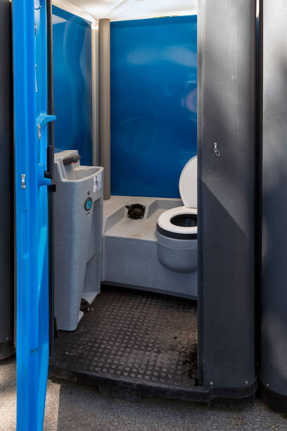 Porta potty rental for outdoor events in Lakeway, TX